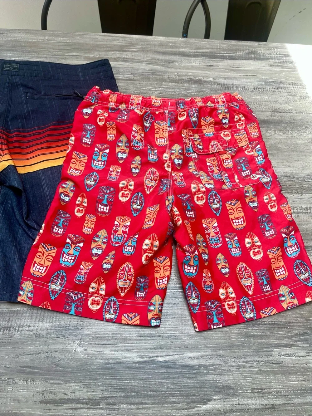 GAP vibrant red